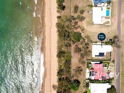 30 Owen Jenkins Drive, Sarina Beach - Thumbnail 2