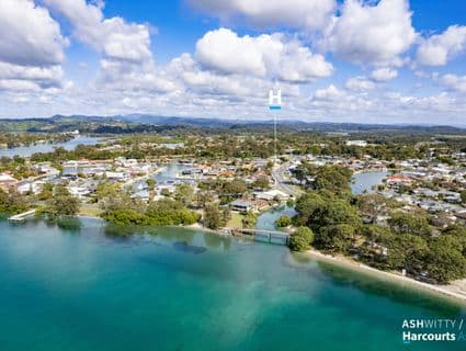 2/2 Crystal Waters Drive, Tweed Heads - Thumbnail 3
