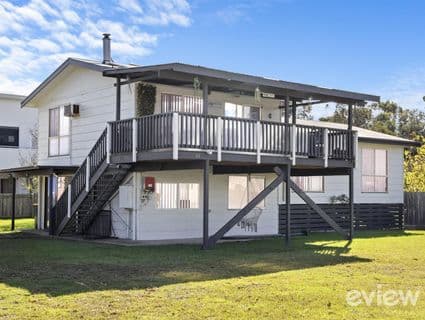 22 Panorama Avenue, Sunset Strip - Image 1