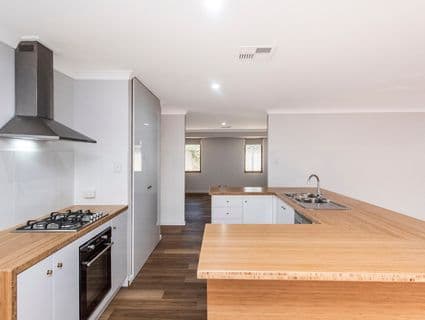 404, Huntingdale - Thumbnail 7