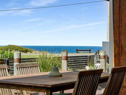46 Anglers Road, Sunderland Bay - Thumbnail 2