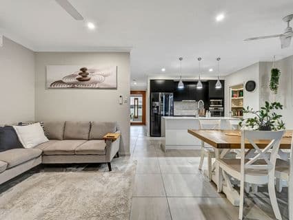 63A Solana Circuit, Burdell - Thumbnail 4