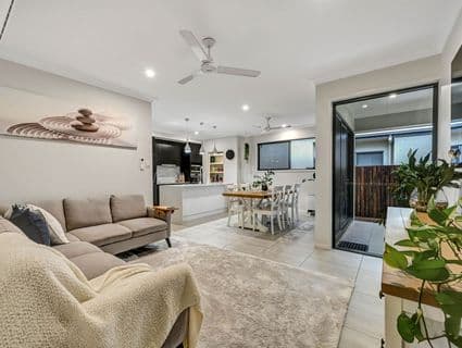 63A Solana Circuit, Burdell - Thumbnail 7