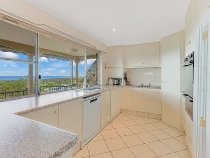 24 Walter Crescent, Banora Point - Thumbnail 8