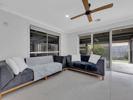 35 Hayfield Road, Roxburgh Park - Thumbnail 8