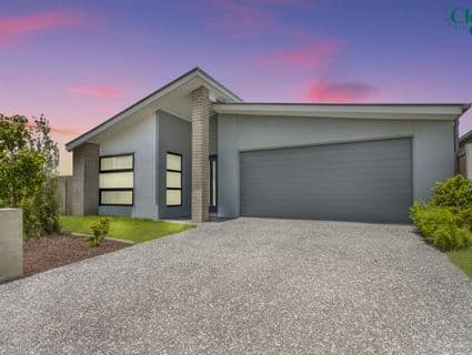43 Capricorn Street, Silverbark Ridge - Image 1