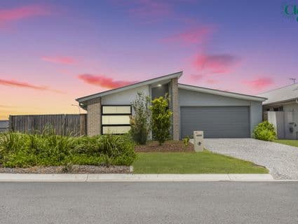 43 Capricorn Street, Silverbark Ridge - Thumbnail 2