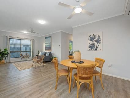 19 Salonika Circuit, Bushland Beach - Thumbnail 8