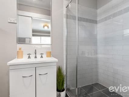2 Denham Close, Frankston - Thumbnail 8