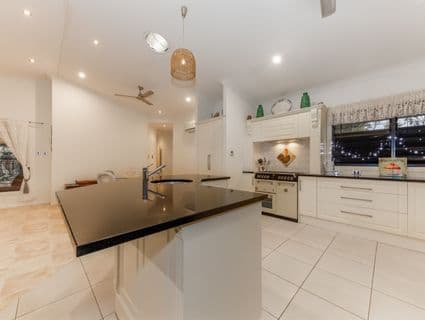 58 Mt Elliot Drive, Alligator Creek - Thumbnail 4