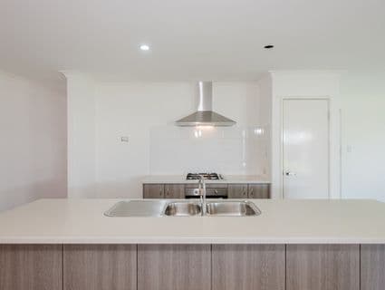 17 Amethyst Approach, Wellard - Thumbnail 6