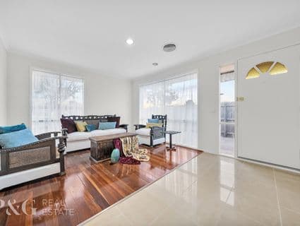 55 Strathaird Drive, Narre Warren South - Thumbnail 2