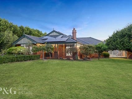21-23 Hillsmeade Drive, Narre Warren South - Image 1