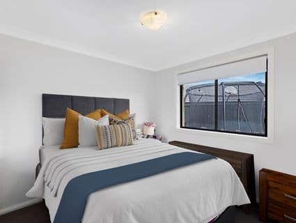 15 Loretto Way, Hamlyn Terrace - Thumbnail 7
