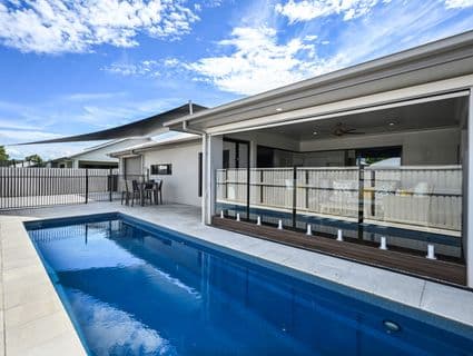 11 Nikao Street, Burdell - Image 1