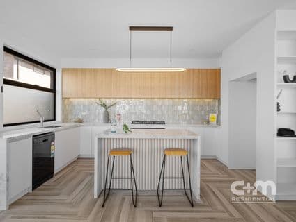 1/2 Essex Street, Pascoe Vale - Thumbnail 5