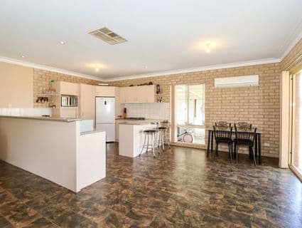 11 Lakeside Drive, Lake Boga - Thumbnail 5