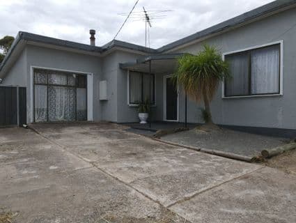 29 Penzance Avenue, Christies Beach - Thumbnail 2