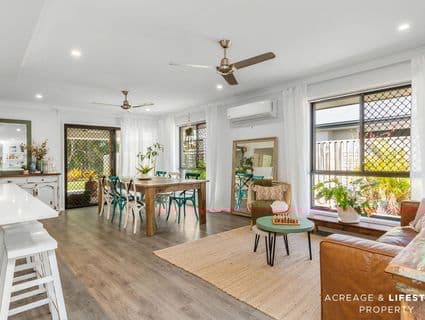 55 Lakeside Cres, Ningi - Thumbnail 3