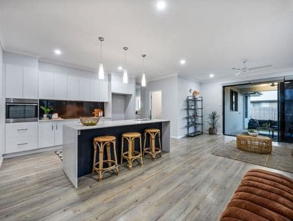 4 Pasco Drive, Burdell - Thumbnail 6