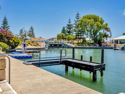 20 Waterside Drive, Dudley Park - Thumbnail 6