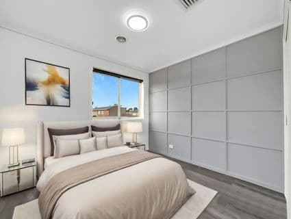 7 Flowerdale Crescent, Roxburgh Park - Thumbnail 7