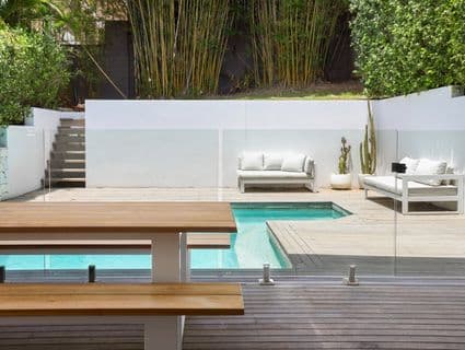 92 Dutton Street, Coolangatta - Thumbnail 2