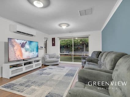 27 McEwan Drive, Cranbourne East - Thumbnail 6
