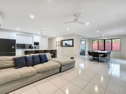 39 Blue Mountain Drive, Bluewater Park - Thumbnail 7