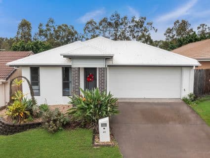 40 Valentine Circuit, Augustine Heights - Image 1
