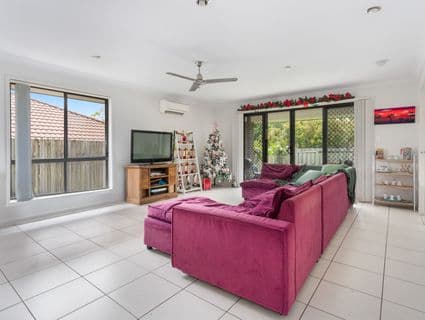40 Valentine Circuit, Augustine Heights - Thumbnail 7