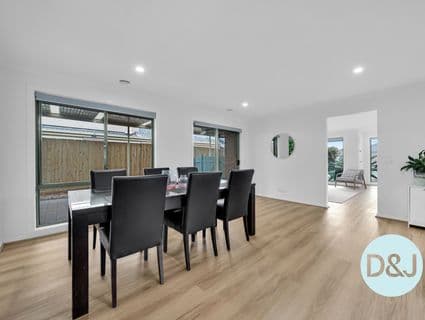 404, Cranbourne West - Thumbnail 8