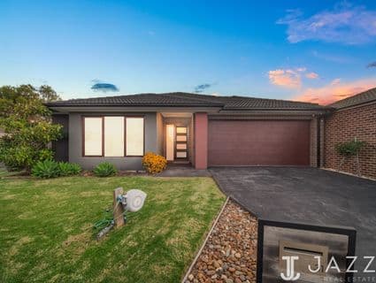 31 Solitude Crescent, Point Cook - Image 1