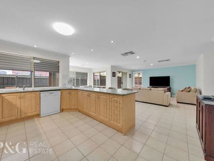 20 Osmington Circle, Narre Warren South - Image 1