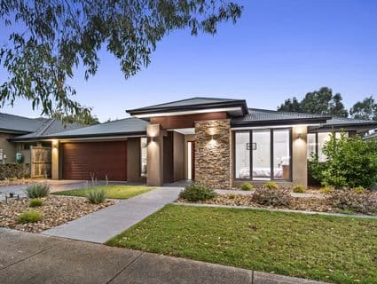23 Belleview Crescent, Beveridge - Image 1