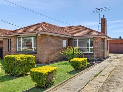 31 Percy Street, Fawkner - Image 1