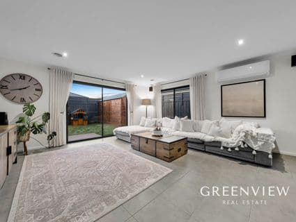 16 Firebird Street, Cranbourne East - Thumbnail 3