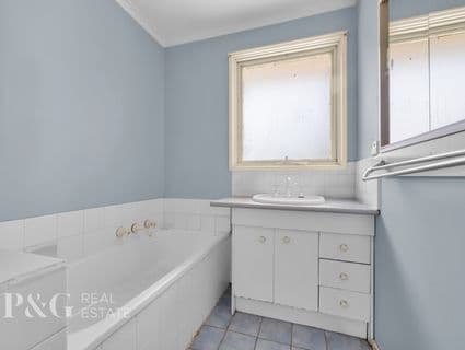 17 Rosalie Avenue, Cranbourne - Thumbnail 5