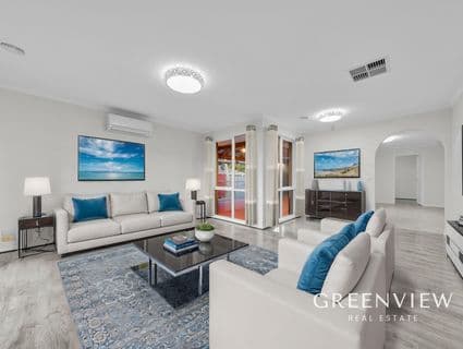 20 Broome Crescent, Cranbourne North - Thumbnail 2