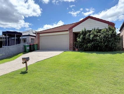 404, Collingwood Park - Thumbnail 2