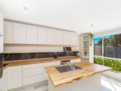 7B Coraki Close, Ourimbah - Thumbnail 2