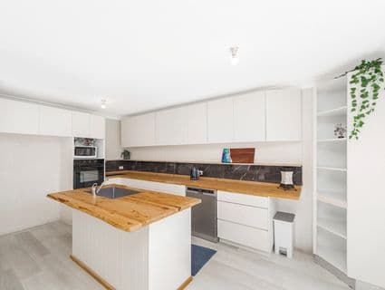 7B Coraki Close, Ourimbah - Thumbnail 4