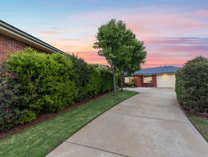 6 Chisholm Place, Lloyd - Thumbnail 3