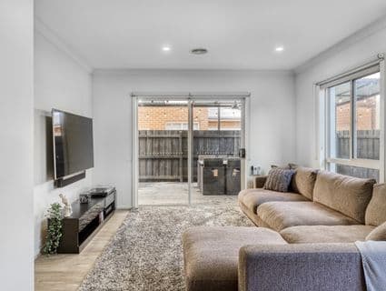 34 Frontier Avenue, Aintree - Thumbnail 8