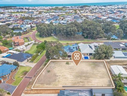 3 Gillen Chase, Lakelands - Image 1