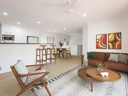 2/15 Boyd Street, Tweed Heads - Image 1