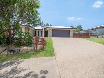 77 Daintree Boulevard, New Auckland - Image 1