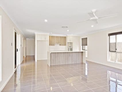 77 Daintree Boulevard, New Auckland - Thumbnail 4