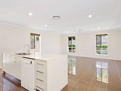 77 Daintree Boulevard, New Auckland - Thumbnail 5