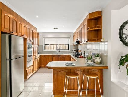 58 Truro Crescent, Keilor Lodge - Thumbnail 6